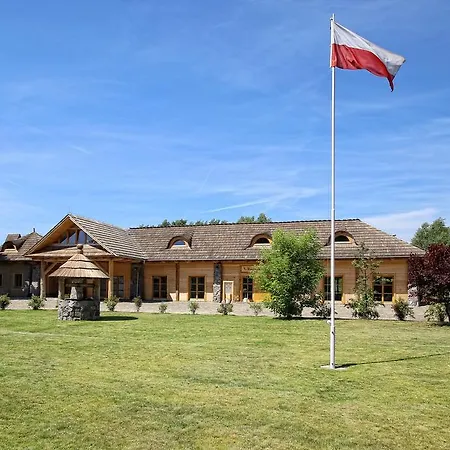 بيت ضيافة Ulanska Zagroda Zalom (Czlopa)